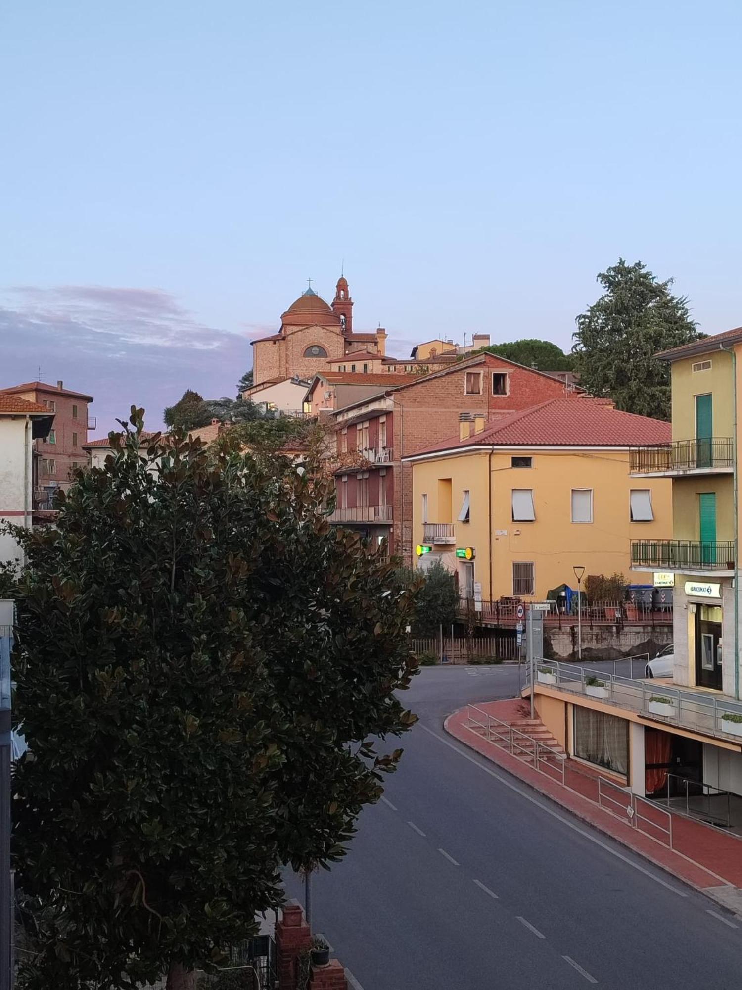 Via Roma 34 Apartment Кастильоне дел Лаго Екстериор снимка